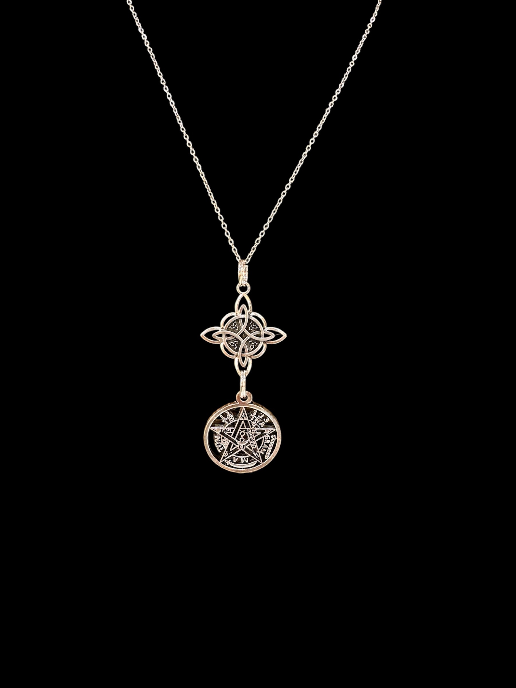 Nudo de brujas y Tetragramaton - Imagen 3